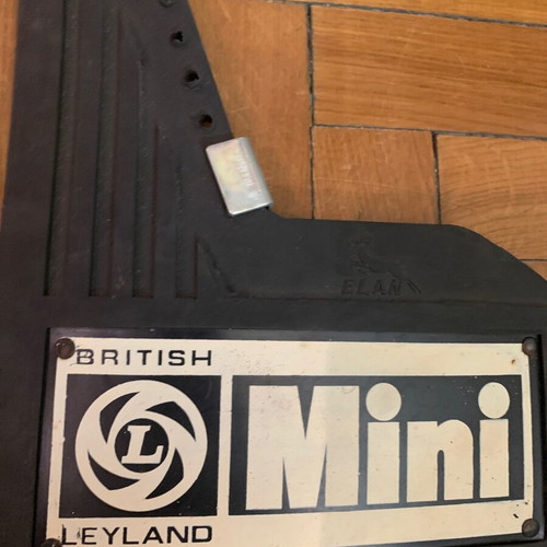 Mini Cooper mud flaps set like new, authentic, made in England