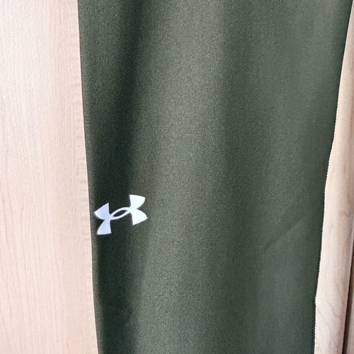 Under Armour leggings new, size XS, khaki color
