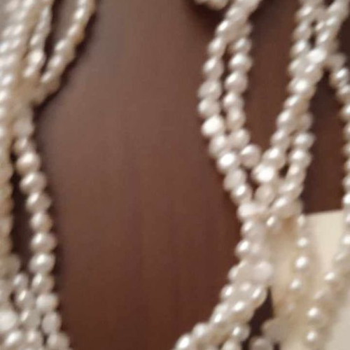 PEARL SET, WITH PURCHASE WARRANTY - price reduction