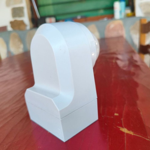 ABB Watchdog BasicLINE 240° wall motion detector, model 6844 AGM-204-500
