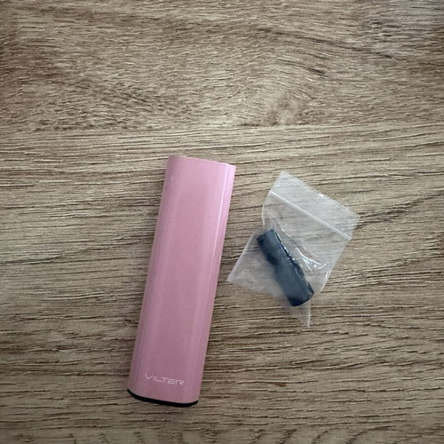Vilter Aspire electronic cigarette like new, pink with new mouthpiece