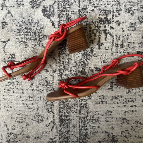 Flattered sandals size 39 like new