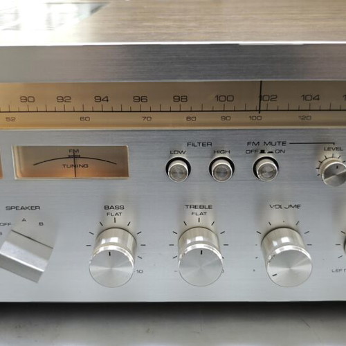 Akai AA1030 stereo receiver used, good condition