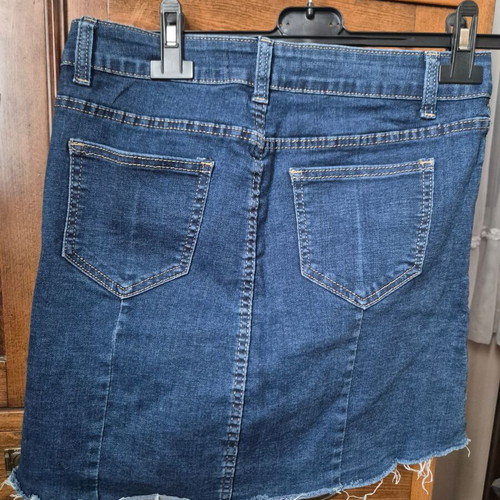 Denim skirt like new, size S 36 8, blue