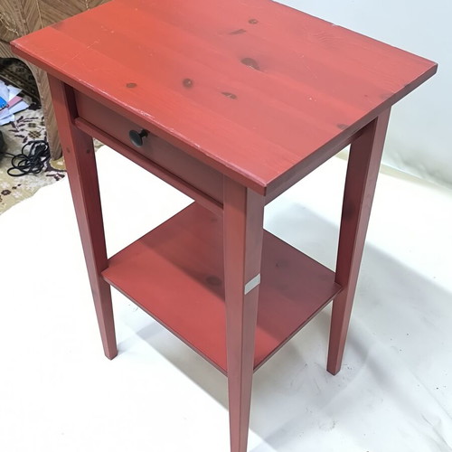 Nightstand with drawer like new, dimensions 70×46×35 cm