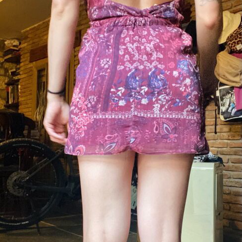 Mini dress with open back like new, pink and purple, XS