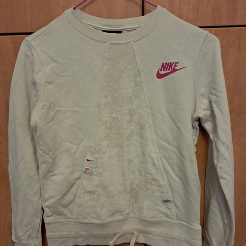 Nike long-sleeve shirt used for girl 140-146 cm
