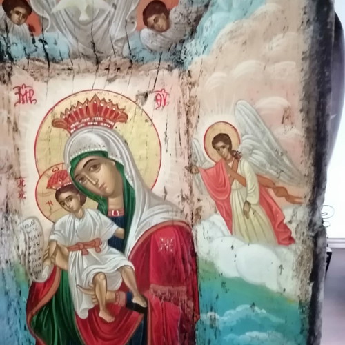 Ιερή εικόνα vintage ζωγραφισμένη σε ξύλινη σκάφη μεταχειρισμένη
