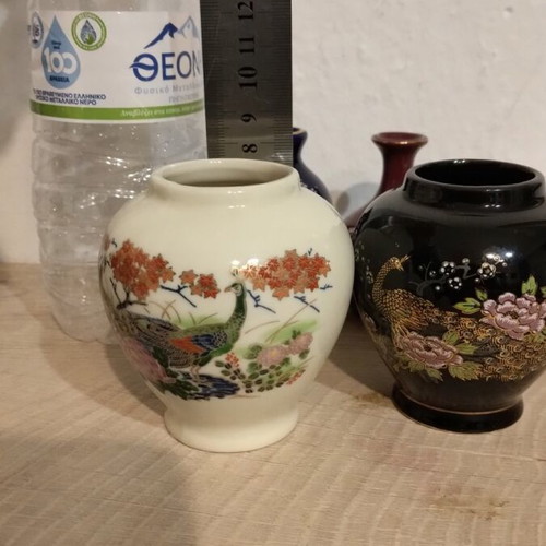 Miniature porcelain jars like new, height 8 cm