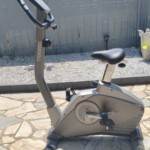 Exercise bike like new, minimal use