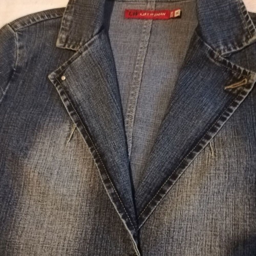 Blue denim jacket like new, size M