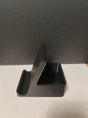 3D Εκτυπωμένη 2-σε-1 Βάση για Κινητό και Ασύρματα Ακουστικά