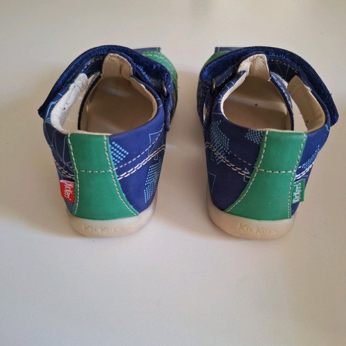 Kickers anatomical sandals like new, size 24, blue and green