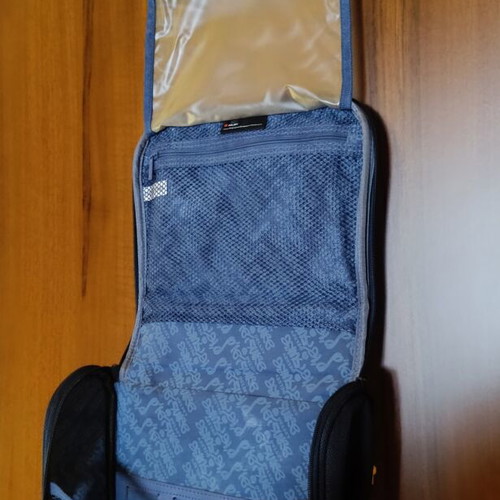Delsey Paris folding hanging toiletry bag used, blue