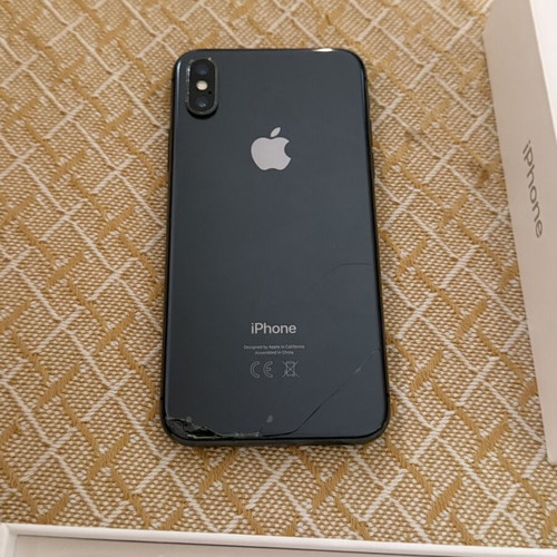 Mobile phone bundle with iPhone X, Redmi Note 8 Pro, Samsung Galaxy A6 and others