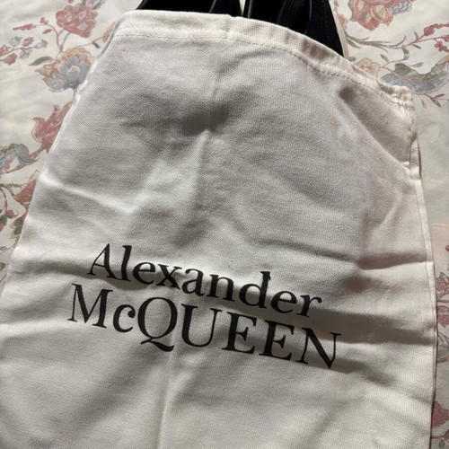 Alexander McQueen black suede sneakers like new, size 40