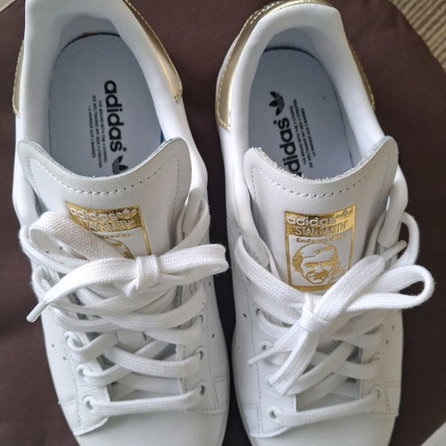 Adidas Stan Smith sneakers like new, white with gold, size 36 2/3