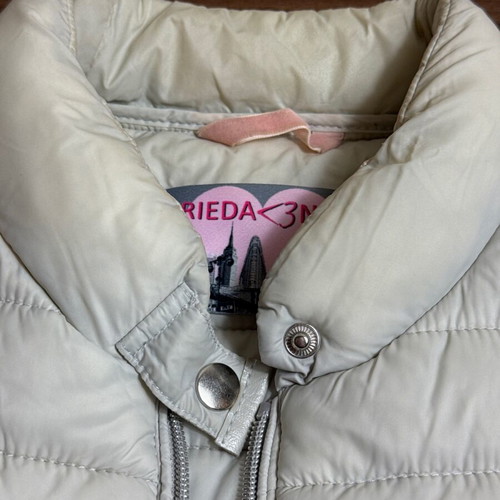Frienda NYC Hug the Duck women's jacket white size 40 M like new