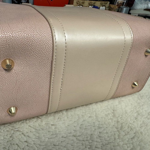 Axel shoulder bag new, medium size, pink
