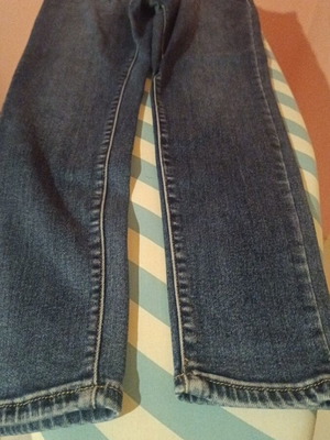 Dark blue jeans used, size M, good condition