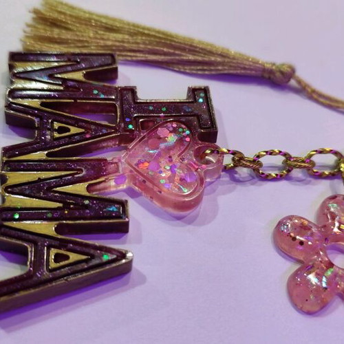 Handmade resin keychain new for Mother's Day