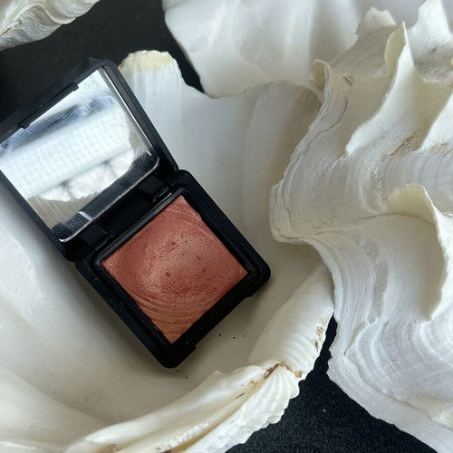 Eyeshadow like new