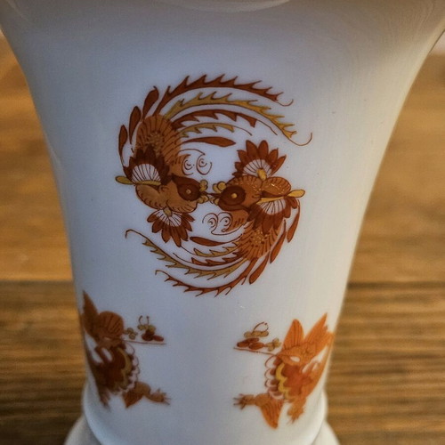 Meissen vase like new with dragon design