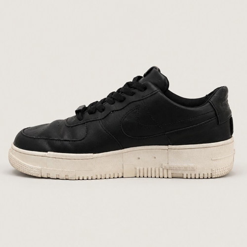 Nike Air Force 1 Pixel sneakers μεταχειρισμένα, μαύρα και άσπρα, EU 43