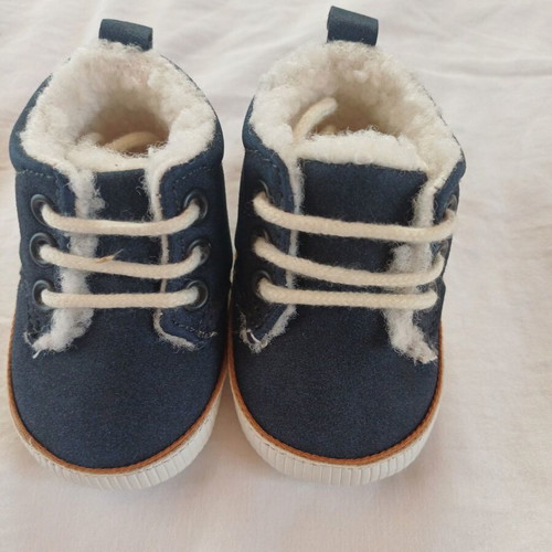 Baby booties 0-3 months
