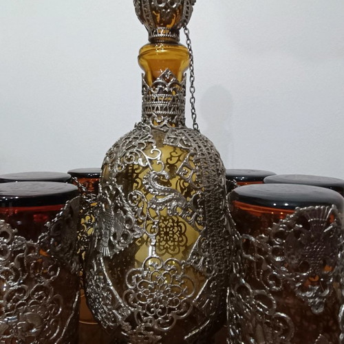 Carafe with 6 glasses used, vintage with metal details