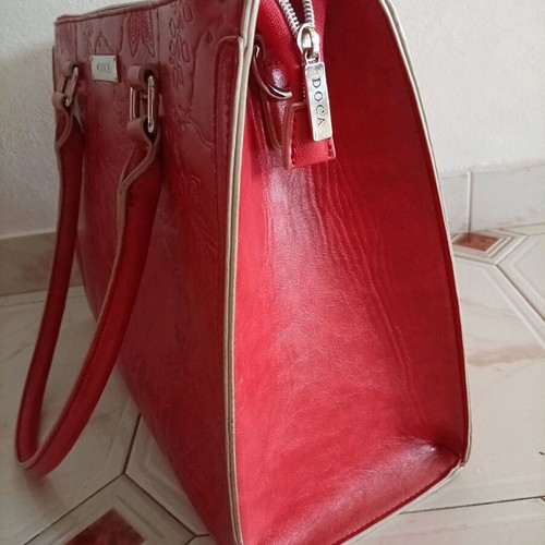 Doca handbag large size red like new