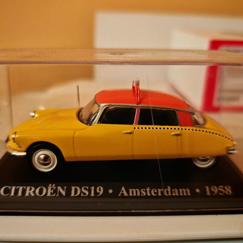 Citroen Ds taxi σαν καινούργιο με κουτί
