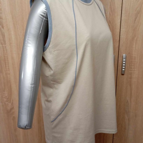 Times blouse used, size L/XL, beige and blue