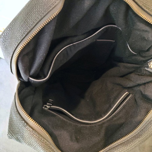 Slang backpack like new gray with multiple compartments