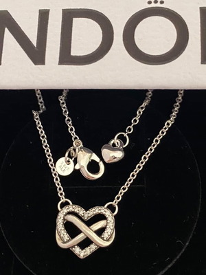 Pandora authentic silver heart necklace new