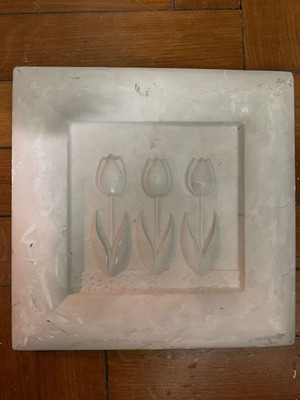 Tulip Flowers Gypsum Relief Used Wall Art 22x22cm
