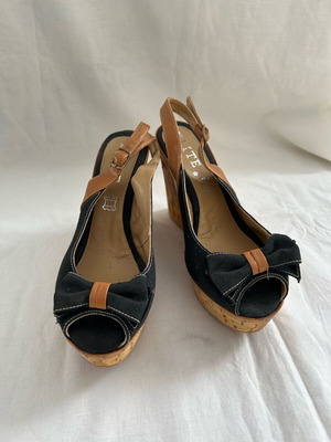 Summer platform sandals with bows used, size 40, black and brown