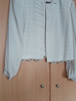 Πουκάμισο γυναικείο 100% viscose σαν καινούργιο, με πέρλες στο τελείωμα