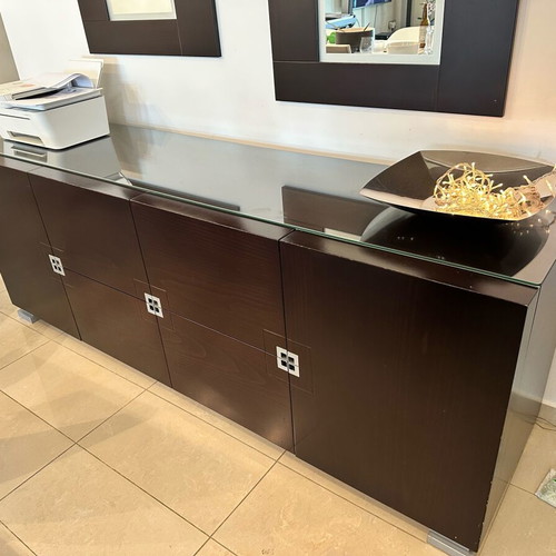 Buffet like new 2.10 by 55