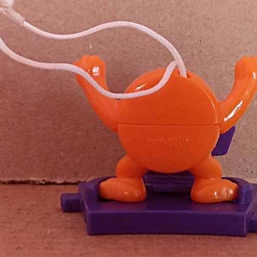 Kinder Joy emoji music 2018 like new