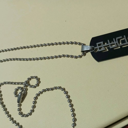 Be Activo metal pendant in like new condition