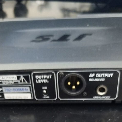 JTS UR-816D wireless microphone receiver for guitar new