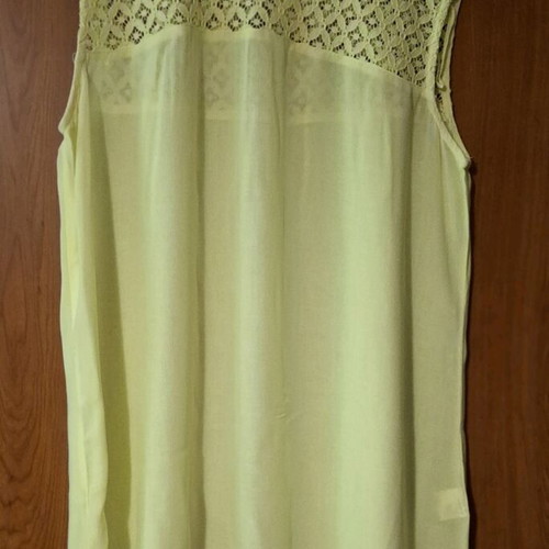 Tshirt Bill Cost like new, yellow, size M