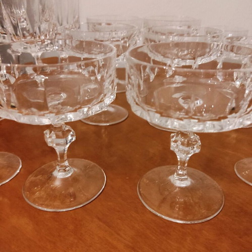 Vintage wine, liqueur and cocktail glasses like new, set of 18