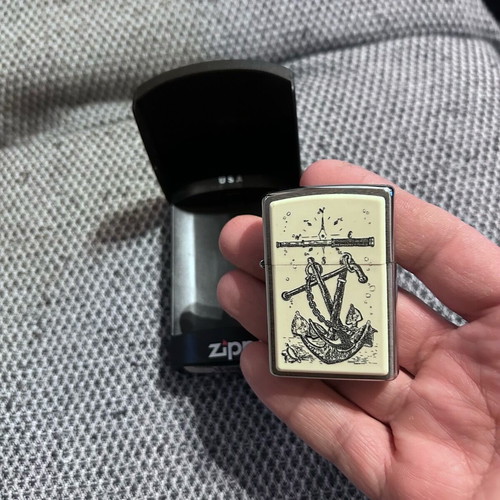 Zippo lighter USA, new in original packaging