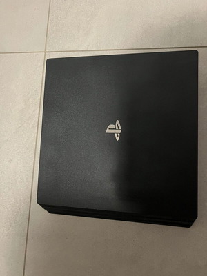PlayStation 4 Pro 1TB like new, unlocked with unlimited games