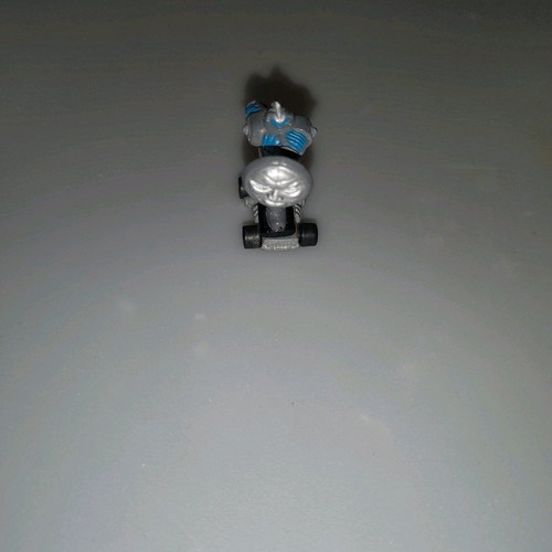 SkateBoard Mania skaters number 28 in excellent condition