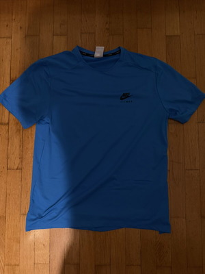 Nike Air Max shirt, blue, size M