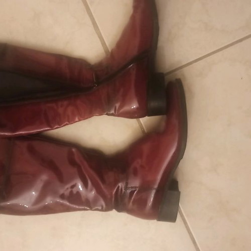 Patent leather boots burgundy new, size 37