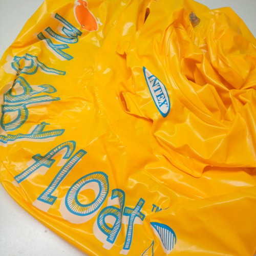 Inflatable baby float jumbo round used